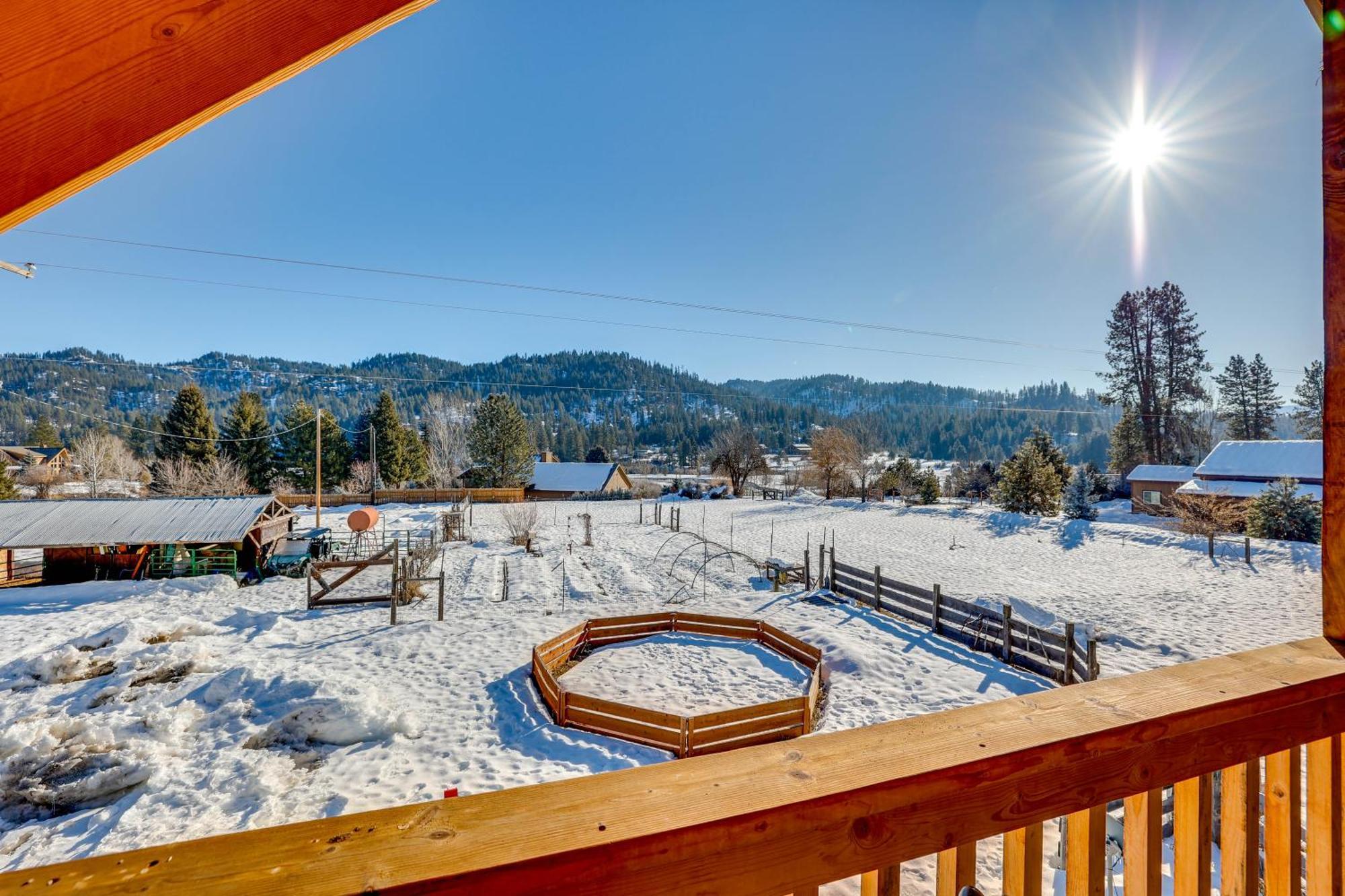 Garden Valley Apartment With Hot Tub And Mtn Views! Crouch Екстериор снимка